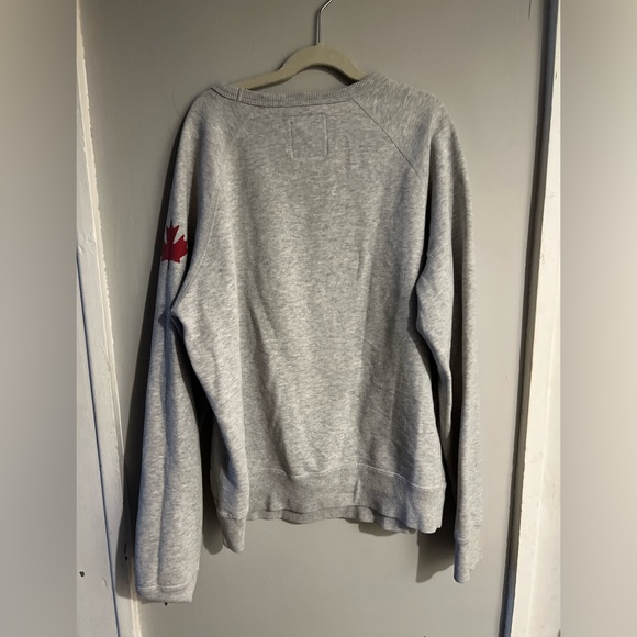 Rainbow Roots Canada Cooper Crew Neck - Women’s Medium in Grey - Picture 4 of 8